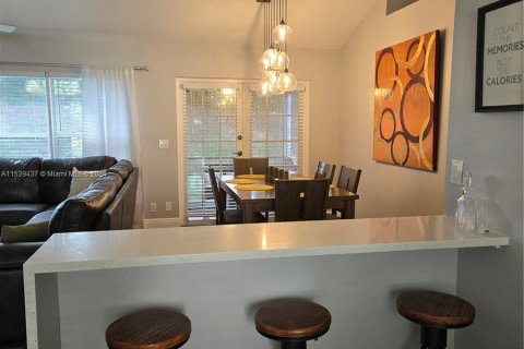 Casa en venta en Tamarac, Florida, 3 dormitorios, 126.44 m2 № 1035350 - foto 9