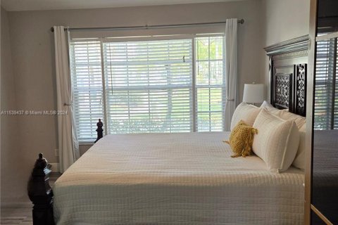 Casa en venta en Tamarac, Florida, 3 dormitorios, 126.44 m2 № 1035350 - foto 23
