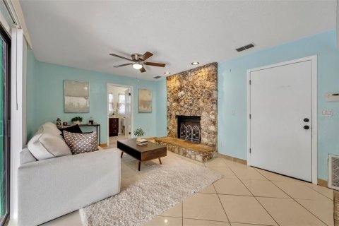 Villa ou maison à vendre à Kissimmee, Floride: 4 chambres, 185.8 m2 № 1340767 - photo 14