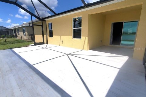 Villa ou maison à louer à Punta Gorda, Floride: 3 chambres, 162.02 m2 № 1340804 - photo 23