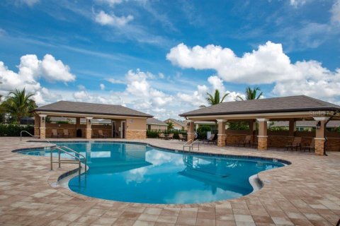 Villa ou maison à louer à Punta Gorda, Floride: 3 chambres, 162.02 m2 № 1340804 - photo 3