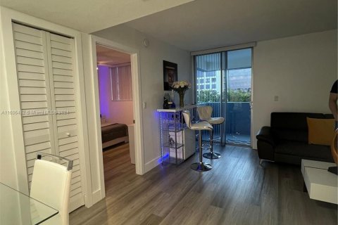 Condominio en venta en Miami, Florida, 1 dormitorio, 47.01 m2 № 1227249 - foto 13