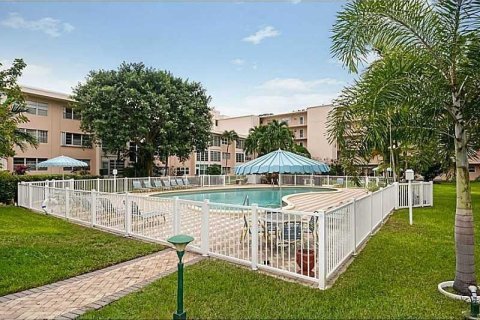 Copropriété à vendre à Lauderdale-by-the-Sea, Floride: 1 chambre, 66.43 m2 № 1075729 - photo 21
