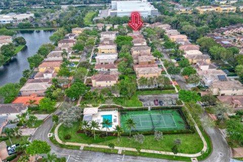 Casa en venta en Coconut Creek, Florida, 3 dormitorios, 167.97 m2 № 1060328 - foto 29