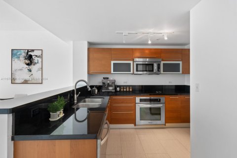 Condominio en venta en Miami, Florida, 1 dormitorio, 74.88 m2 № 1406275 - foto 7