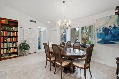 Villa ou maison à vendre à Royal Palm Beach, Floride: 2 chambres, 120.31 m2 № 1044139 - photo 22