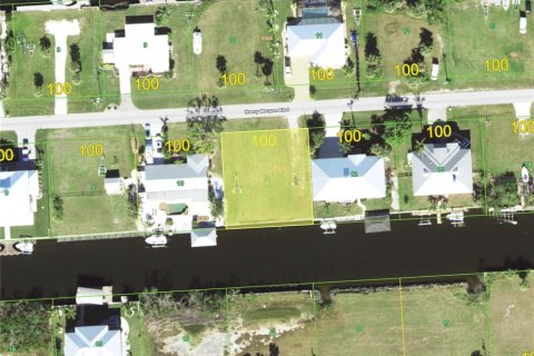 Terreno en venta en Punta Gorda, Florida № 1379576 - foto 1