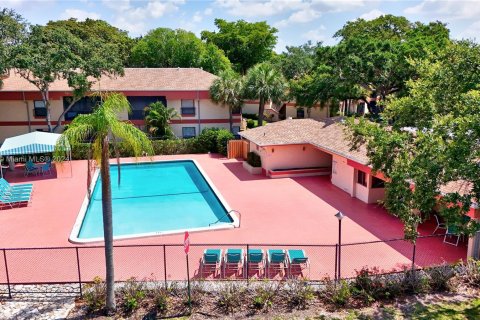 Copropriété à vendre à Coconut Creek, Floride: 2 chambres, 101.54 m2 № 1209561 - photo 16