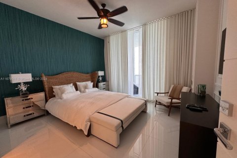 Condo in Sunny Isles Beach, Florida, 3 bedrooms  № 1406077 - photo 21