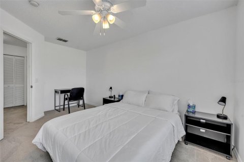 Townhouse in Kissimmee, Florida 4 bedrooms, 151.99 sq.m. № 1244592 - photo 26