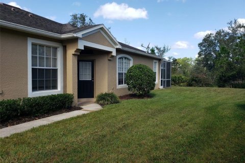 House in Tampa, Florida 2 bedrooms, 169.92 sq.m. № 1434602 - photo 4