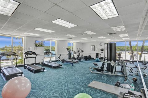 Condo in Sunny Isles Beach, Florida, 2 bedrooms  № 1319350 - photo 30