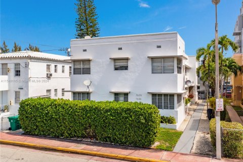 Купить коммерческую недвижимость в Майами-Бич, Флорида № 1058328 - фото 2