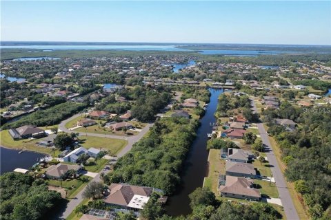 Terreno en venta en Port Charlotte, Florida № 1169874 - foto 2