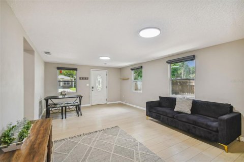 Casa en venta en Tampa, Florida, 3 dormitorios, 133.04 m2 № 1349573 - foto 10