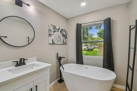 Casa en venta en Tampa, Florida, 3 dormitorios, 133.04 m2 № 1349573 - foto 27