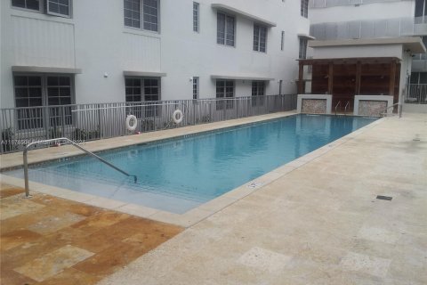 Condo in Miami Beach, Florida, 1 bedroom  № 1405947 - photo 10