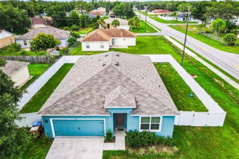 Villa ou maison à vendre à Kissimmee, Floride: 4 chambres, 173.91 m2 № 1252954 - photo 2