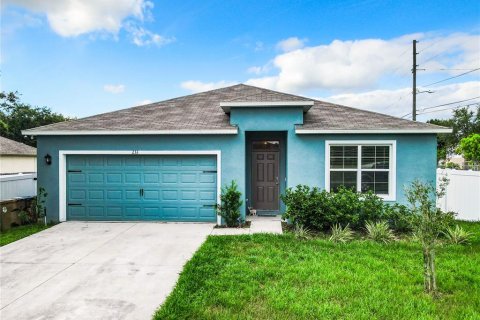 Villa ou maison à vendre à Kissimmee, Floride: 4 chambres, 173.91 m2 № 1252954 - photo 1