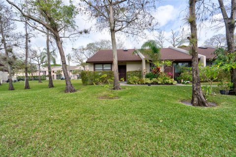 Casa en venta en Deerfield Beach, Florida, 2 dormitorios, 73.67 m2 № 1050349 - foto 17