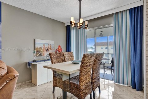 Copropriété à vendre à Lauderhill, Floride: 1 chambre, 70.61 m2 № 1050351 - photo 10