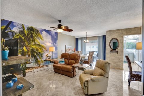 Copropriété à vendre à Lauderhill, Floride: 1 chambre, 70.61 m2 № 1050351 - photo 8