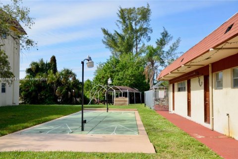 Copropriété à vendre à Lauderhill, Floride: 1 chambre, 70.61 m2 № 1050351 - photo 27