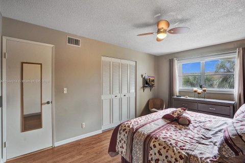 Copropriété à vendre à Lauderhill, Floride: 1 chambre, 70.61 m2 № 1050351 - photo 23