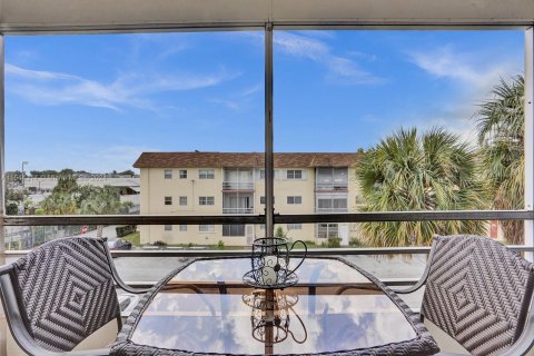 Copropriété à vendre à Lauderhill, Floride: 1 chambre, 70.61 m2 № 1050351 - photo 12