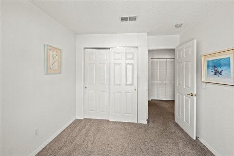 Condo in Kissimmee, Florida, 3 bedrooms  № 1403919 - photo 16