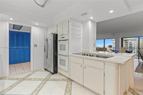 Copropriété à vendre à Miami, Floride: 2 chambres, 181.16 m2 № 1223758 - photo 15