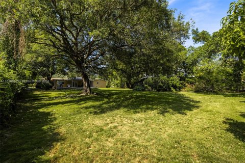 Villa ou maison à vendre à Pinecrest, Floride: 3 chambres, 142.14 m2 № 1028637 - photo 14