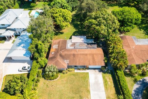 Villa ou maison à vendre à Pinecrest, Floride: 3 chambres, 142.14 m2 № 1028637 - photo 17