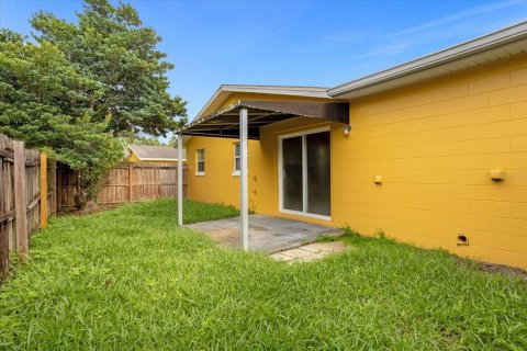 Duplex à vendre à Orlando, Floride: 2 chambres, 65.87 m2 № 1429501 - photo 16