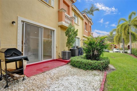 Adosado en venta en Miramar, Florida, 2 dormitorios, 99.41 m2 № 1330005 - foto 29