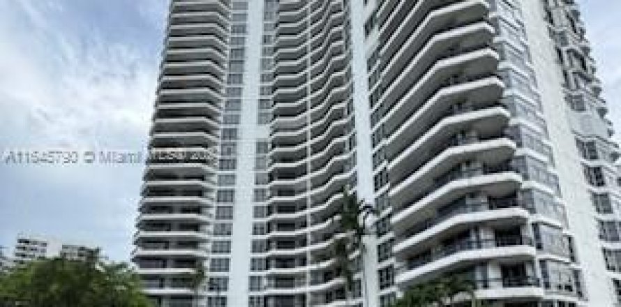 Condo in Aventura, Florida, 2 bedrooms  № 1329961