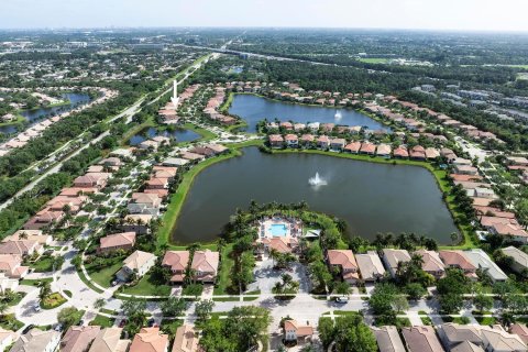 Villa ou maison à vendre à Palm Beach Gardens, Floride: 5 chambres, 373.1 m2 № 1080775 - photo 11