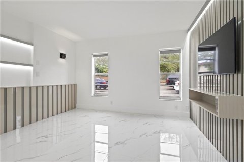 Condominio en venta en Fort Lauderdale, Florida, 1 dormitorio, 54.81 m2 № 1080659 - foto 11