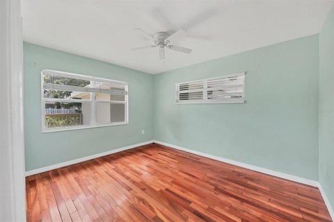 Casa en venta en Sarasota, Florida, 3 dormitorios, 103.77 m2 № 1341332 - foto 17