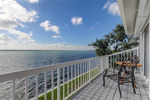 Copropriété à vendre à Clearwater, Floride: 2 chambres, 103.86 m2 № 1342019 - photo 4