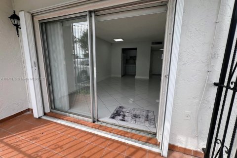 Copropriété à vendre à Miami, Floride: 2 chambres, 77.85 m2 № 1394269 - photo 22