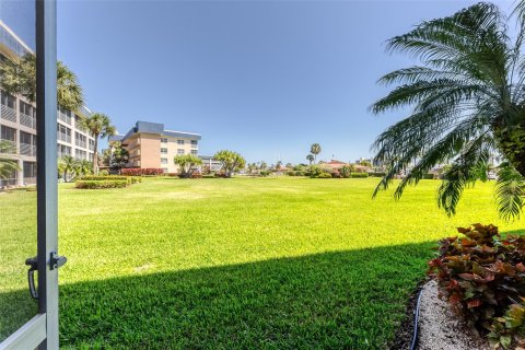 Copropriété à vendre à Delray Beach, Floride: 2 chambres, 109.9 m2 № 1024572 - photo 23