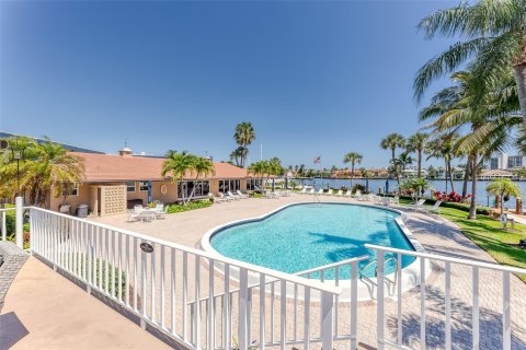 Copropriété à vendre à Delray Beach, Floride: 2 chambres, 109.9 m2 № 1024572 - photo 7