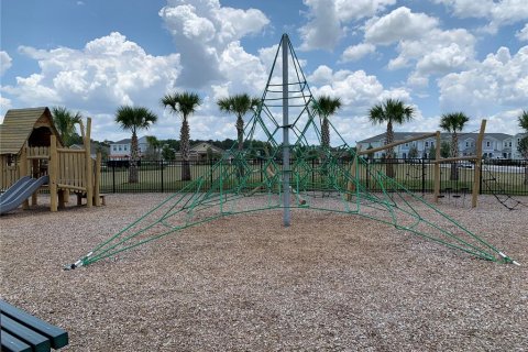 Townhouse in Kissimmee, Florida 3 bedrooms, 166.95 sq.m. № 1356482 - photo 20