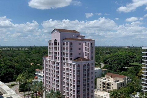 Condominio en venta en Coral Gables, Florida, 30.66 m2 № 1040366 - foto 9