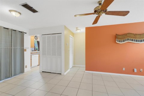 Copropriété à vendre à Deerfield Beach, Floride: 2 chambres, 83.61 m2 № 1394736 - photo 6