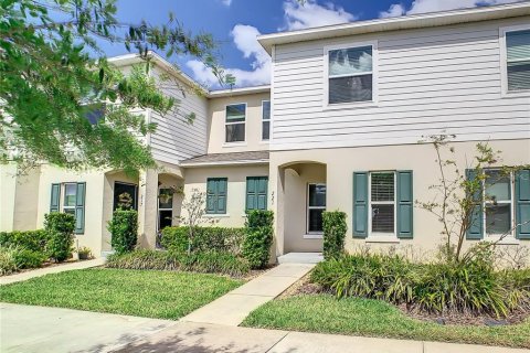 Adosado en venta en Davenport, Florida, 3 dormitorios, 170.38 m2 № 1245696 - foto 2