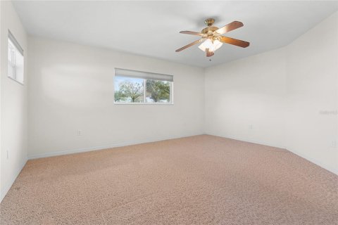 Duplex à vendre à Ocala, Floride: 2 chambres, 177.91 m2 № 1041329 - photo 15