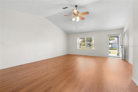 Dúplex en venta en Ocala, Florida, 2 dormitorios, 177.91 m2 № 1041329 - foto 5