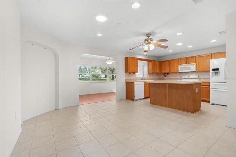 Duplex in Ocala, Florida 2 bedrooms, 177.91 sq.m. № 1041329 - photo 6